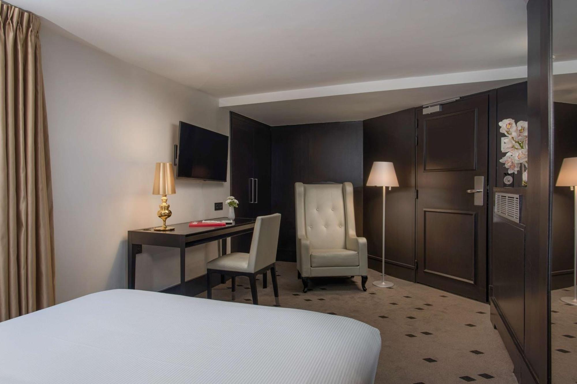 Nh Paris Champs-Elysees Экстерьер фото