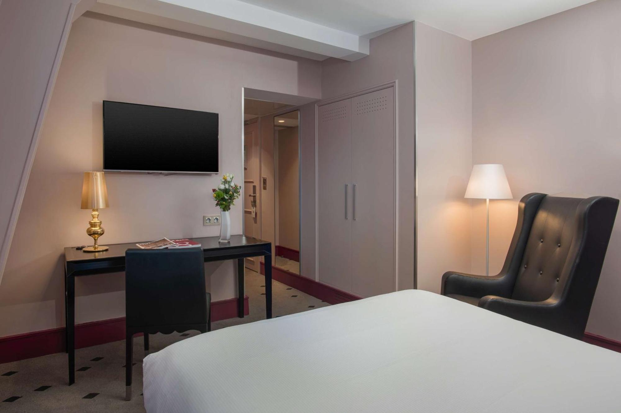 Nh Paris Champs-Elysees Экстерьер фото