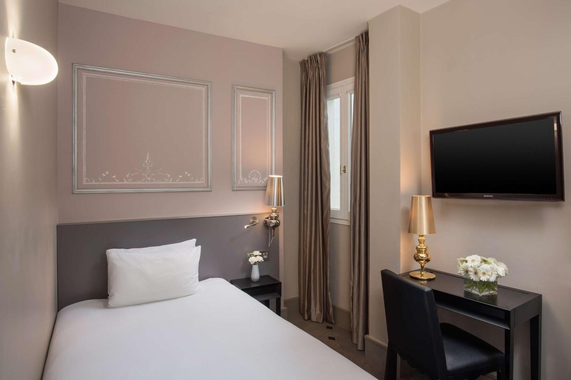 Nh Paris Champs-Elysees Экстерьер фото